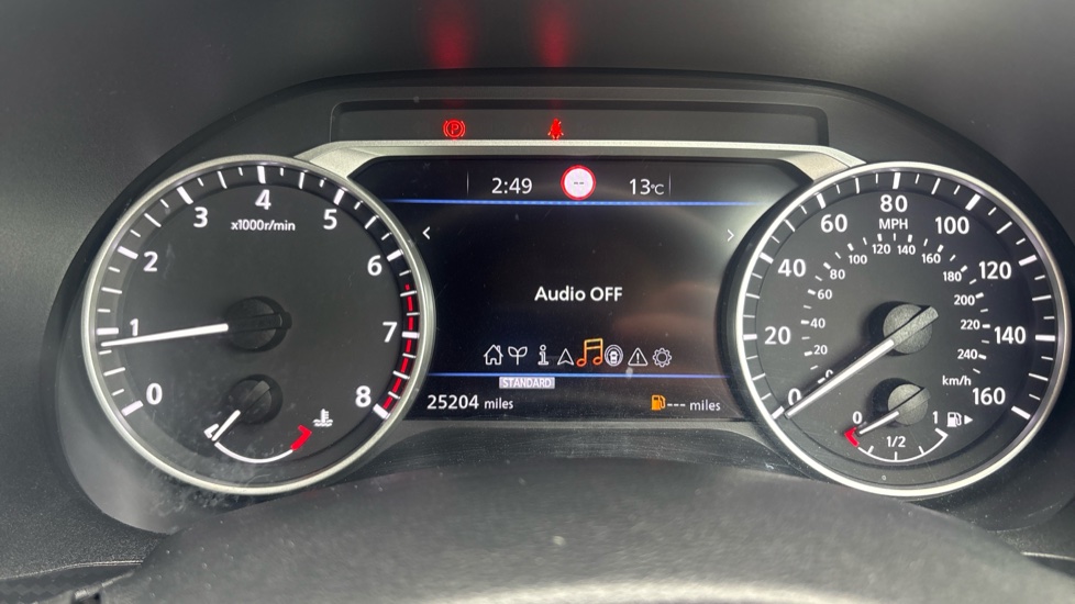 Nissan Juke 1.0 DiG-T 114 N-Connecta 5dr Petrol Hatchback - Image 30
