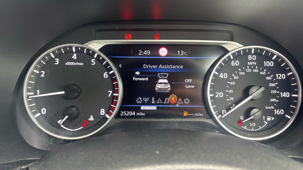 Nissan Juke 1.0 DiG-T 114 N-Connecta 5dr Petrol Hatchback - Image 31