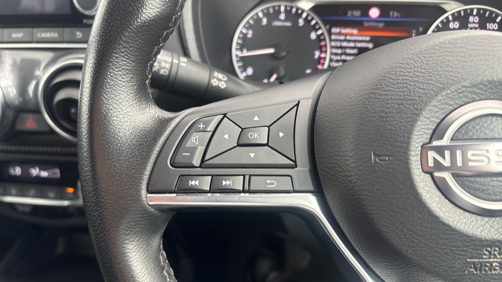 Nissan Juke 1.0 DiG-T 114 N-Connecta 5dr Petrol Hatchback - Image 39