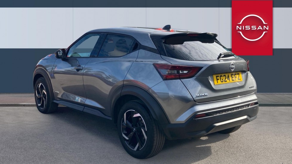 Nissan Juke 1.6 Hybrid N-Connecta 5dr Auto Hybrid Hatchback - Image 2