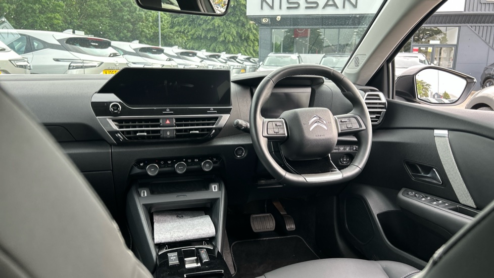 Citroen C4 100kW E-series 50kWh 5dr Auto Electric Hatchback - Image 10