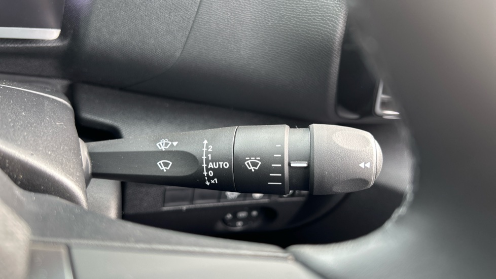 Citroen C4 100kW E-series 50kWh 5dr Auto Electric Hatchback - Image 30