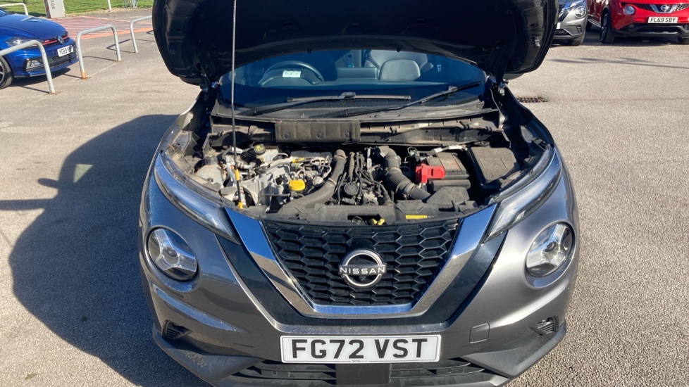 Nissan Juke 1.0 DiG-T 114 Tekna 5dr Petrol Hatchback - Image 8
