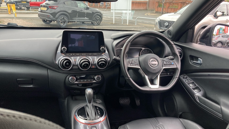 Nissan Juke 1.0 DiG-T 114 Tekna 5dr DCT Petrol Hatchback - Image 10