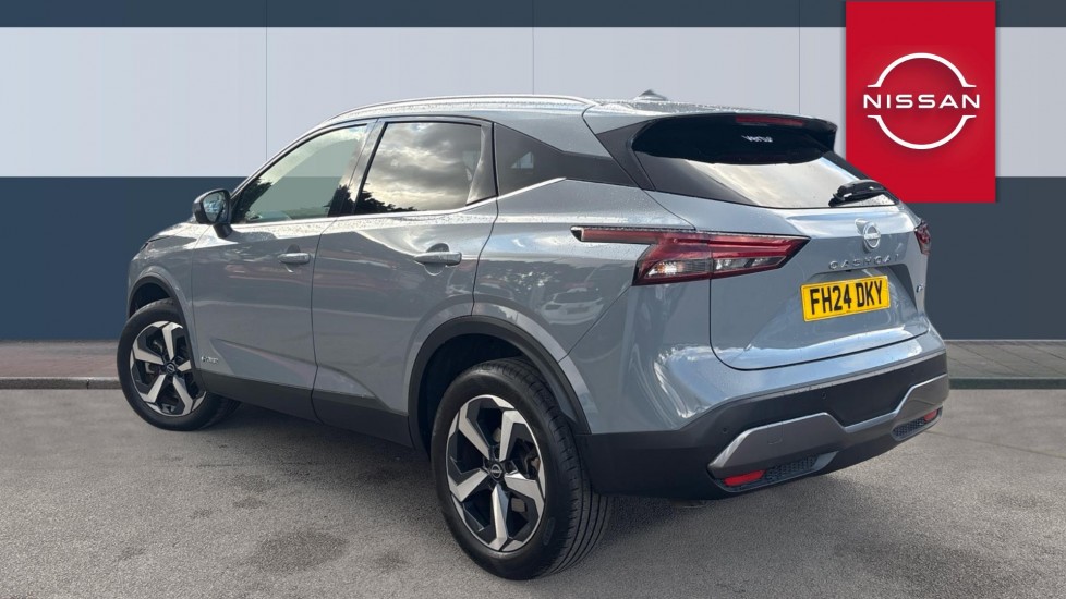 Nissan Qashqai 1.5 E-Power N-Connecta 5dr Auto Hybrid Hatchback - Image 2
