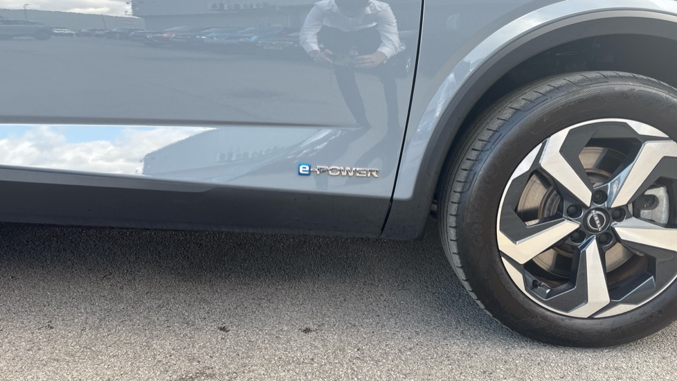 Nissan Qashqai 1.5 E-Power N-Connecta 5dr Auto Hybrid Hatchback - Image 22