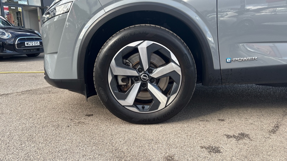 Nissan Qashqai 1.5 E-Power N-Connecta 5dr Auto Hybrid Hatchback - Image 26