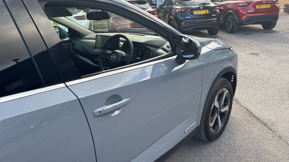 Nissan Qashqai 1.5 E-Power N-Connecta 5dr Auto Hybrid Hatchback - Image 30
