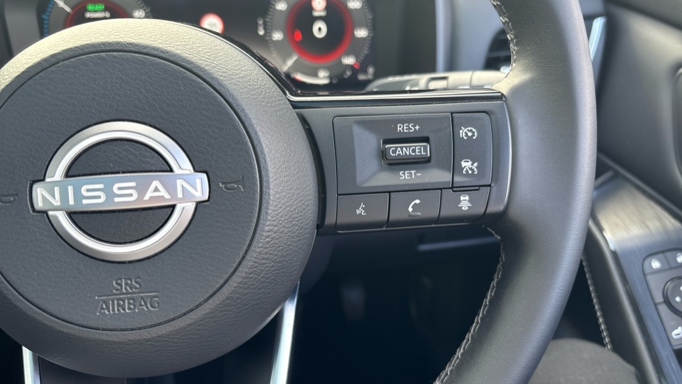 Nissan Qashqai 1.5 E-Power N-Connecta 5dr Auto Hybrid Hatchback - Image 39