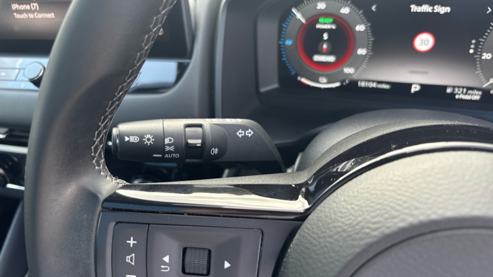 Nissan Qashqai 1.5 E-Power N-Connecta 5dr Auto Hybrid Hatchback - Image 41