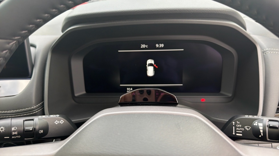 Nissan X-Trail 1.5 E-Power E-4orce 213 Tekna 5dr [7 Seat] Auto Hybrid Station Wagon - Image 18