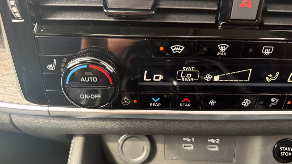 Nissan X-Trail 1.5 E-Power E-4orce 213 Tekna 5dr [7 Seat] Auto Hybrid Station Wagon - Image 45