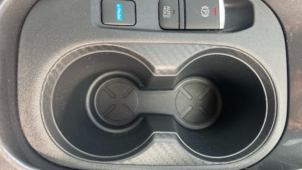 Nissan Juke 1.6 Hybrid N-Connecta 5dr Auto Hybrid Hatchback - Image 36
