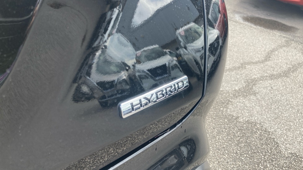 Nissan Juke 1.6 Hybrid N-Connecta 5dr Auto Hybrid Hatchback - Image 42