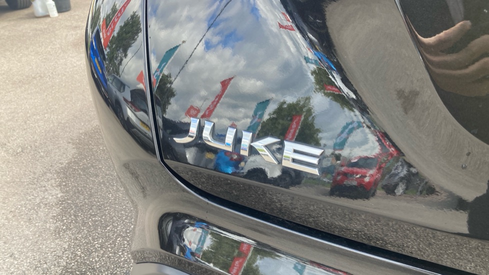 Nissan Juke 1.6 Hybrid N-Connecta 5dr Auto Hybrid Hatchback - Image 43