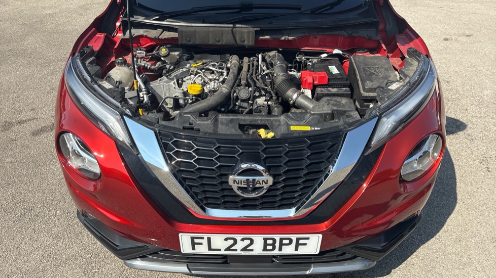 Nissan Juke 1.0 DiG-T 114 Tekna+ 5dr Petrol Hatchback - Image 8