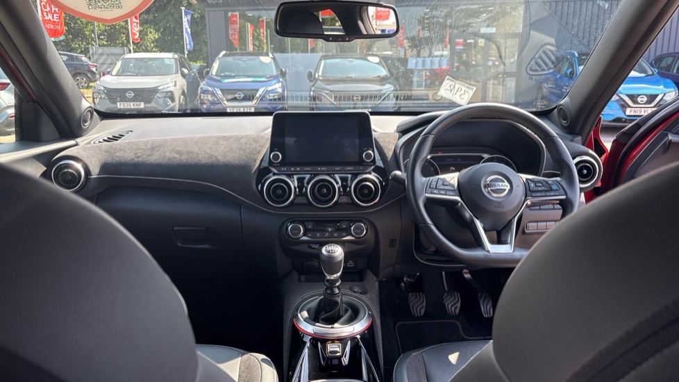 Nissan Juke 1.0 DiG-T 114 Tekna+ 5dr Petrol Hatchback - Image 10