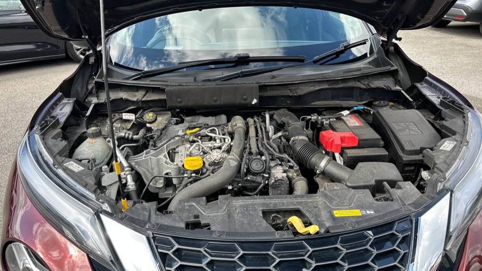 Nissan Juke 1.0 DiG-T 114 Tekna 5dr Petrol Hatchback - Image 8