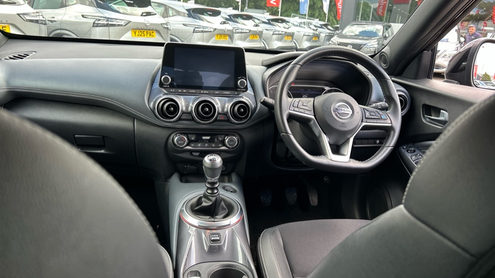 Nissan Juke 1.0 DiG-T 114 Tekna 5dr Petrol Hatchback - Image 10