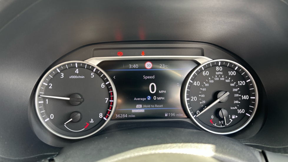 Nissan Juke 1.0 DiG-T 114 Tekna 5dr Petrol Hatchback - Image 18