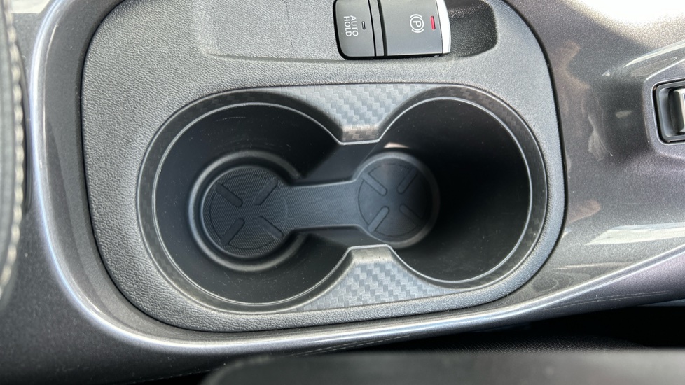 Nissan Juke 1.0 DiG-T 114 Tekna 5dr Petrol Hatchback - Image 39