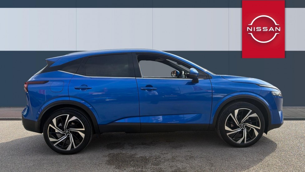 Nissan Qashqai 1.3 DiG-T MH 158 Tekna+ 5dr Petrol Hatchback - Image 5