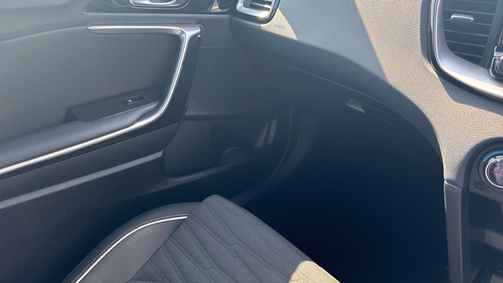 Kia Xceed 1.5T GDi ISG GT-Line 5dr Petrol Hatchback - Image 24