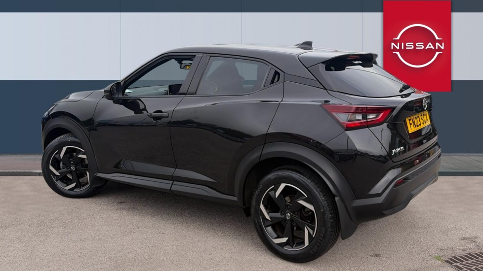 Nissan Juke 1.0 DiG-T 114 N-Connecta 5dr Petrol Hatchback - Image 2