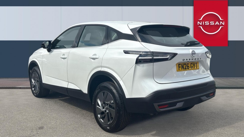 Nissan Qashqai 1.3 DiG-T MH 158 Acenta Premium 5dr Petrol Hatchback - Image 2