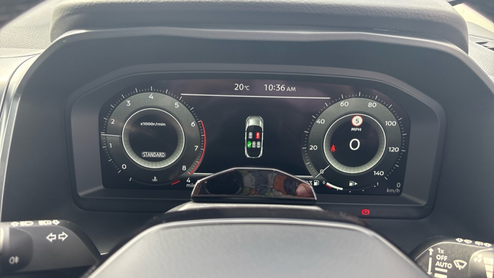 Nissan Qashqai 1.3 DiG-T MH 158 Acenta Premium 5dr Petrol Hatchback - Image 18