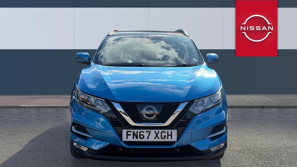 Nissan Qashqai 1.5 dCi N-Connecta 5dr Diesel Hatchback - Image 3