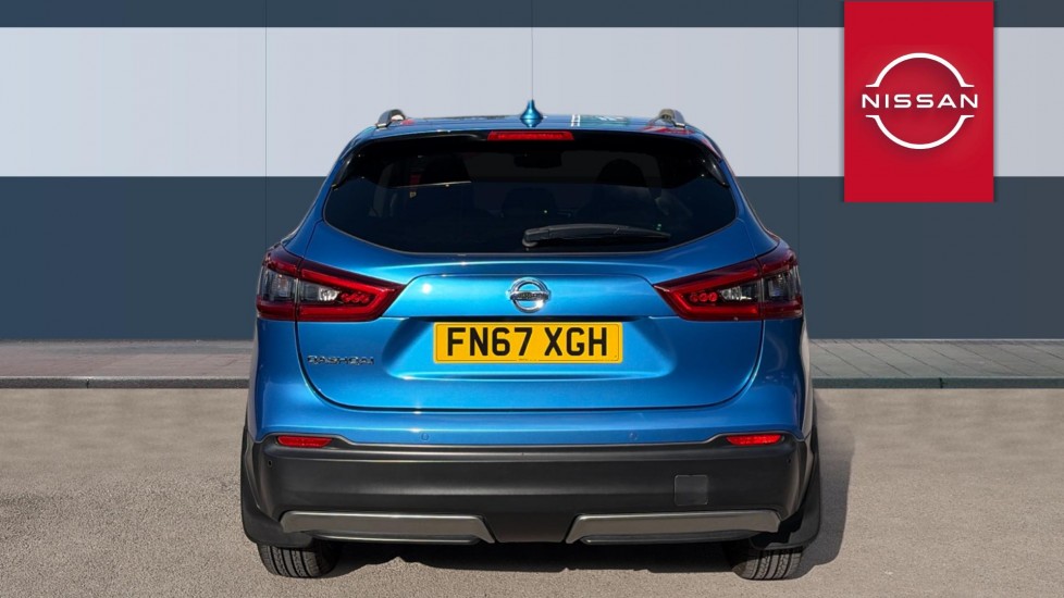 Nissan Qashqai 1.5 dCi N-Connecta 5dr Diesel Hatchback - Image 6