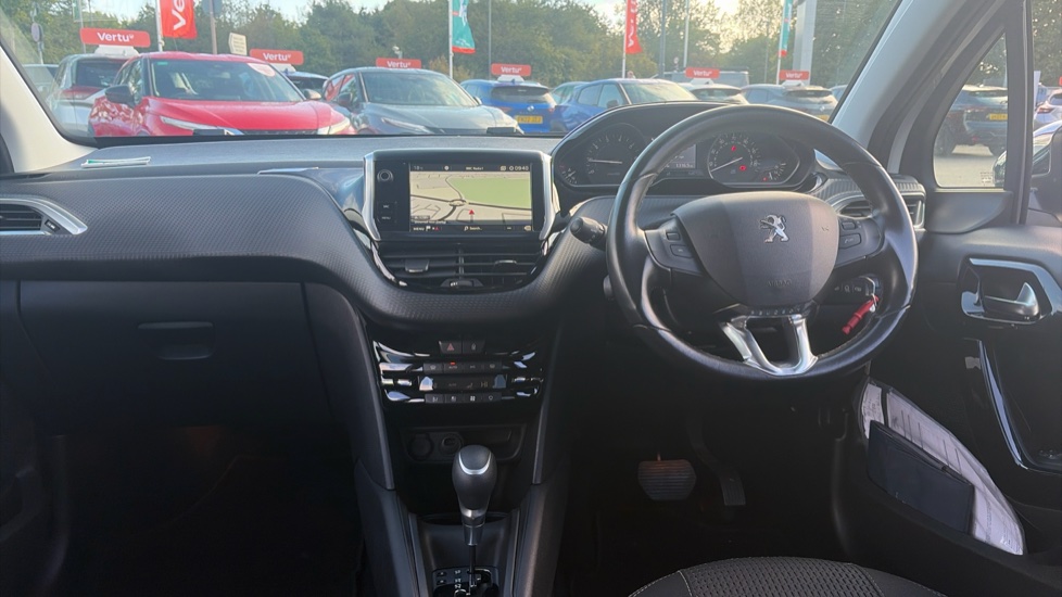Peugeot 208 1.2 PureTech 110 Tech Edition 5dr EAT6 Petrol Hatchback - Image 10