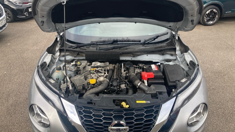 Nissan Juke 1.0 DiG-T 114 Tekna+ 5dr Petrol Hatchback - Image 8