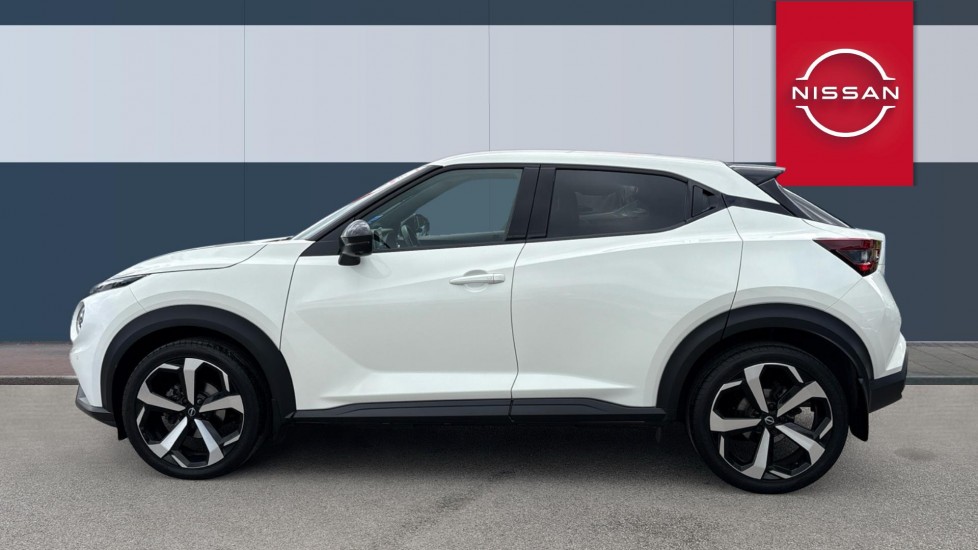 Nissan Juke 1.0 DiG-T 114 Tekna 5dr DCT Petrol Hatchback - Image 5