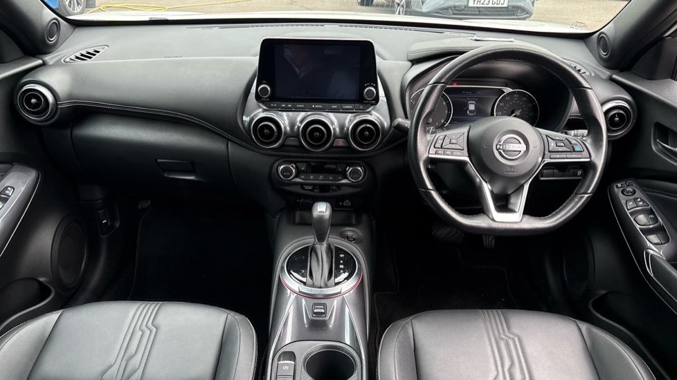 Nissan Juke 1.0 DiG-T 114 Tekna 5dr DCT Petrol Hatchback - Image 10