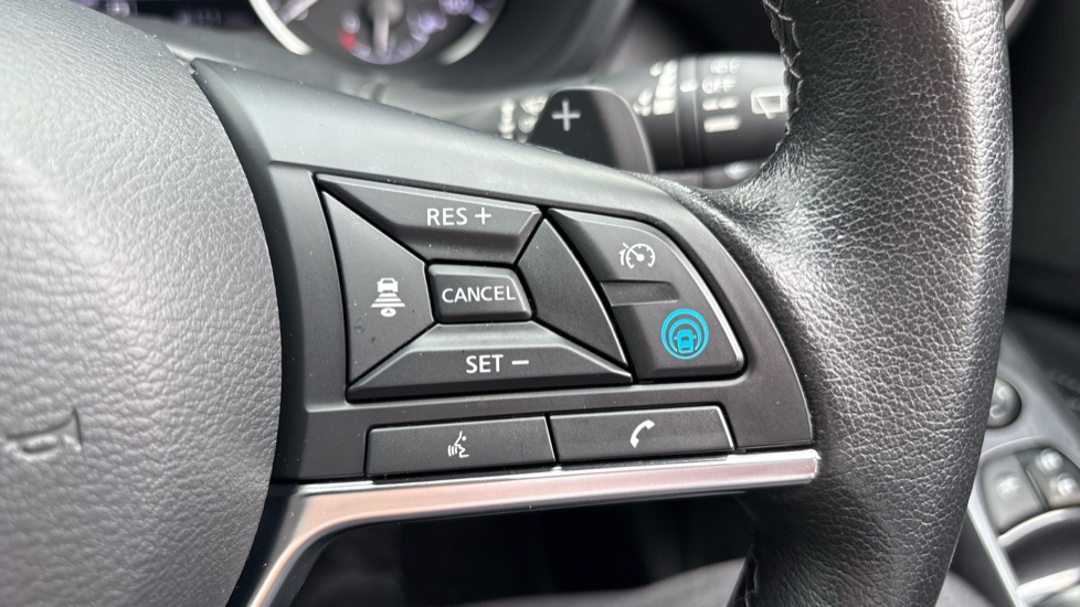 Nissan Juke 1.0 DiG-T 114 Tekna 5dr DCT Petrol Hatchback - Image 23