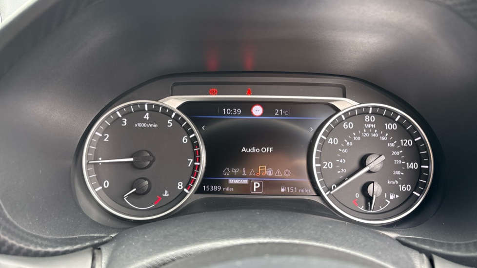 Nissan Juke 1.0 DiG-T 114 Tekna 5dr DCT Petrol Hatchback - Image 31