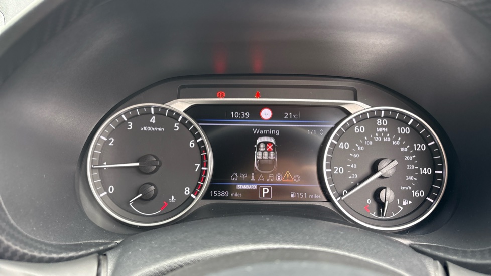 Nissan Juke 1.0 DiG-T 114 Tekna 5dr DCT Petrol Hatchback - Image 33