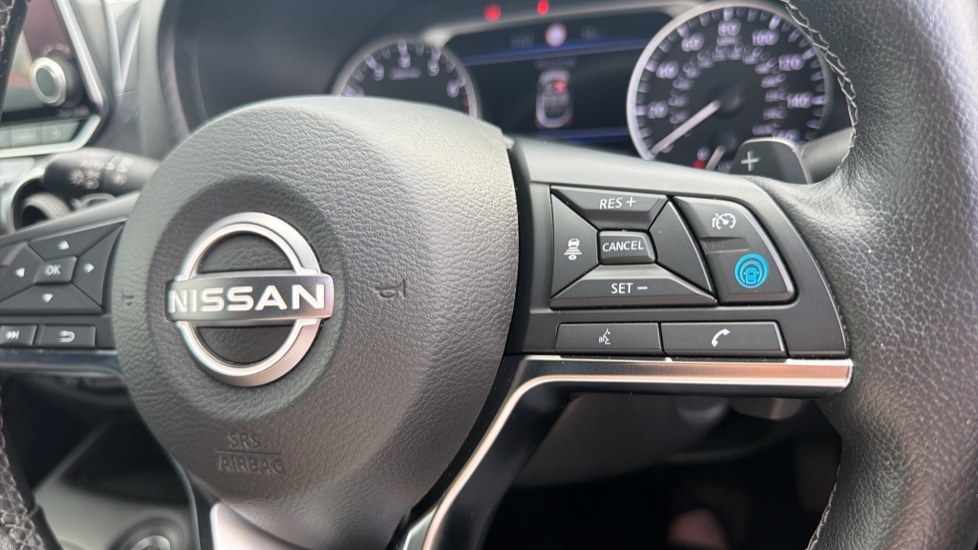 Nissan Juke 1.0 DiG-T 114 Tekna 5dr DCT Petrol Hatchback - Image 33