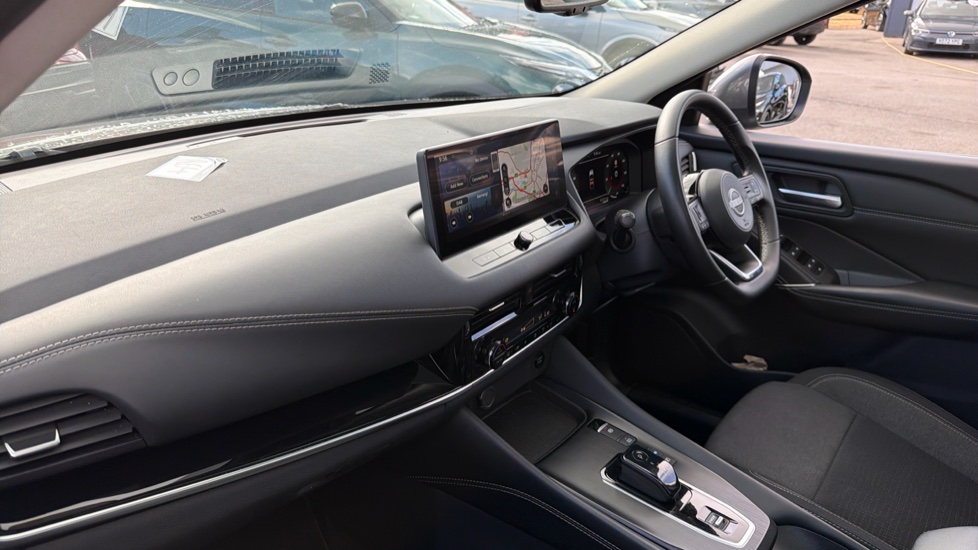 Nissan Qashqai 1.5 E-Power N-Connecta 5dr Auto Hybrid Hatchback - Image 9