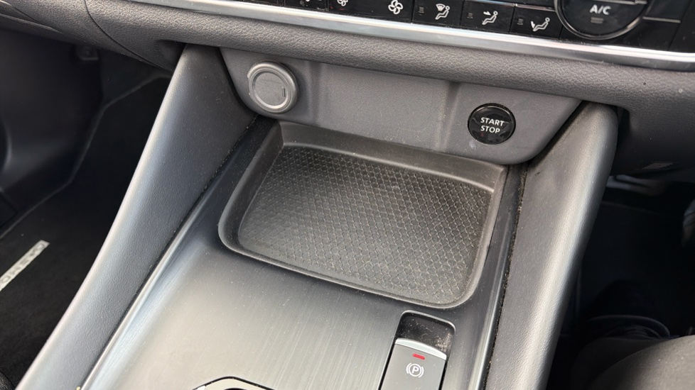 Nissan Qashqai 1.5 E-Power N-Connecta 5dr Auto Hybrid Hatchback - Image 21