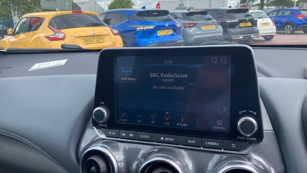 Nissan Juke 1.0 DiG-T 114 N-Connecta 5dr Petrol Hatchback - Image 12