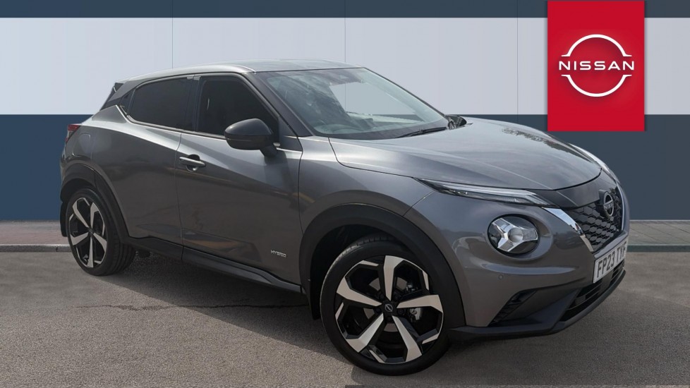 Nissan Juke 1.6 Hybrid Tekna 5dr Auto Hybrid Hatchback - Image 1
