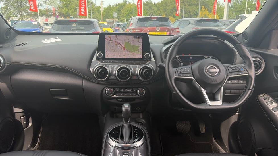 Nissan Juke 1.6 Hybrid Tekna 5dr Auto Hybrid Hatchback - Image 10