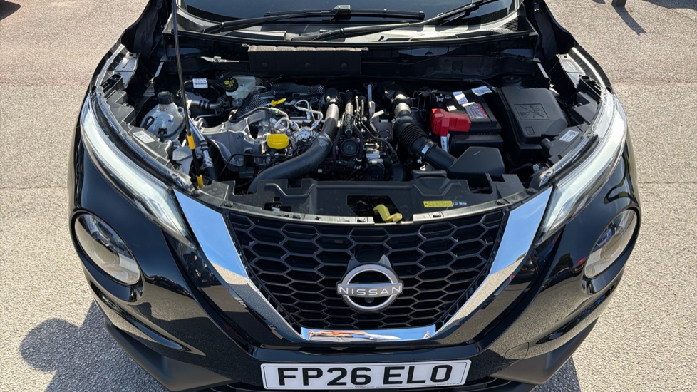 Nissan Juke 1.0 DiG-T Tekna 5dr Petrol Hatchback - Image 8