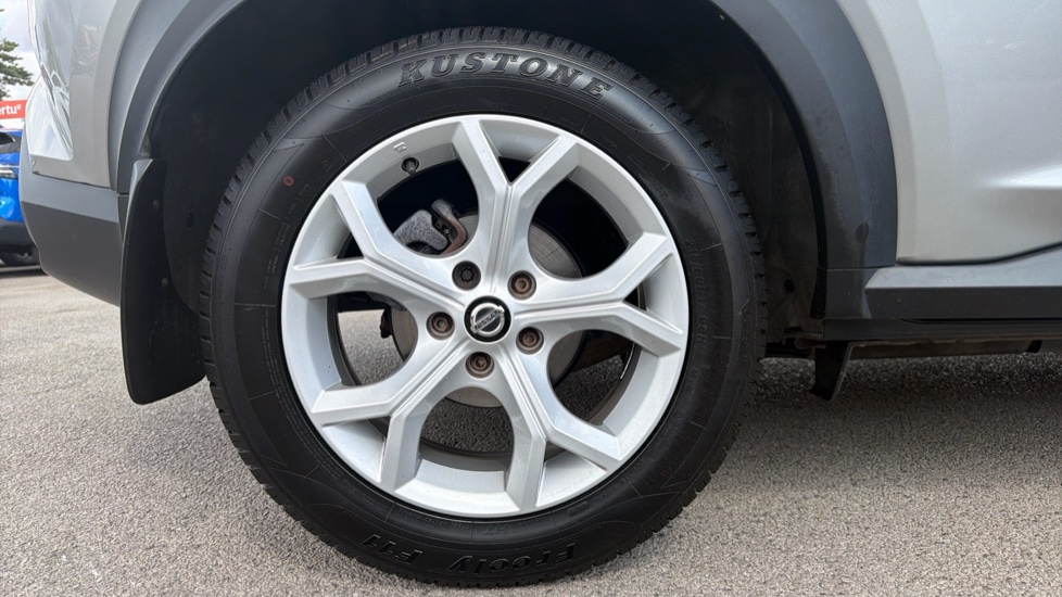 Nissan Juke 1.0 DiG-T 114 N-Connecta 5dr Petrol Hatchback - Image 7