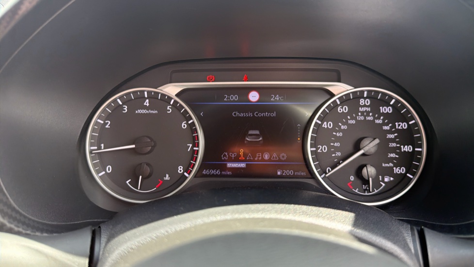 Nissan Juke 1.0 DiG-T 114 N-Connecta 5dr Petrol Hatchback - Image 38