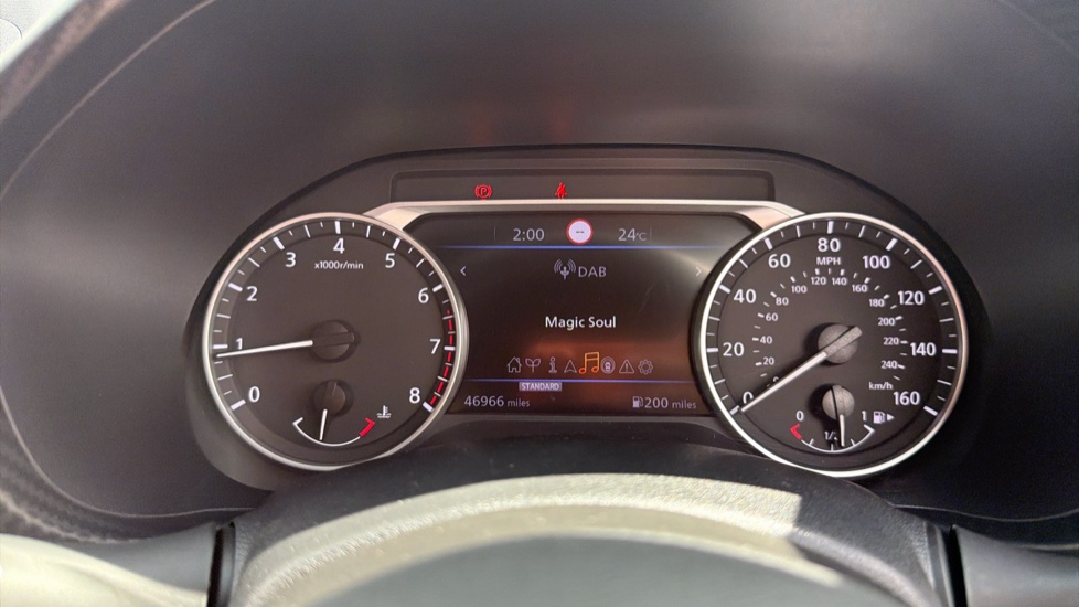 Nissan Juke 1.0 DiG-T 114 N-Connecta 5dr Petrol Hatchback - Image 40