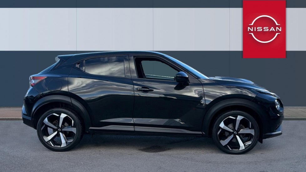 Nissan Juke 1.0 DiG-T 114 Tekna 5dr Petrol Hatchback - Image 5